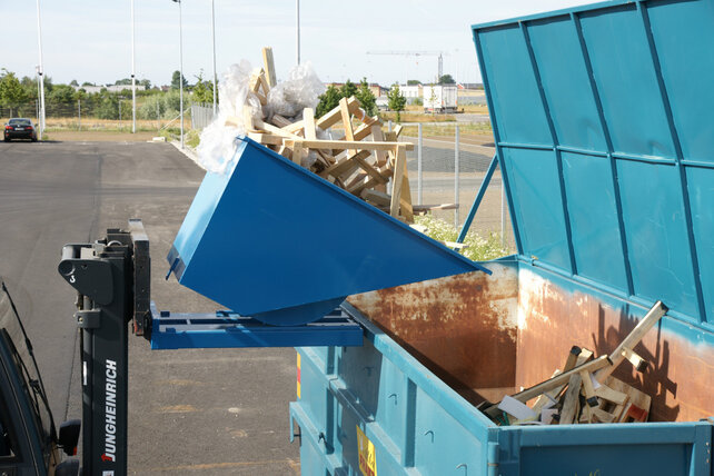 TIPPO tipping container 600 L – 2000 kg – Blue RAL 5019