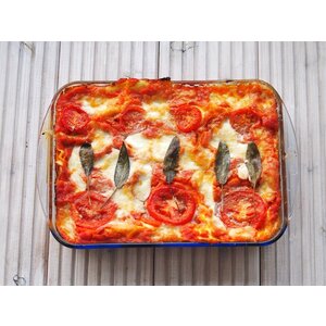 Tomaten-kaas-casserole uit de oven (V)