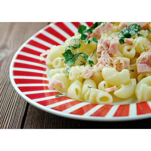 Macaroni met ham en kaas