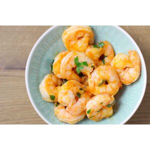 Garnalenomelet met sesamsalade