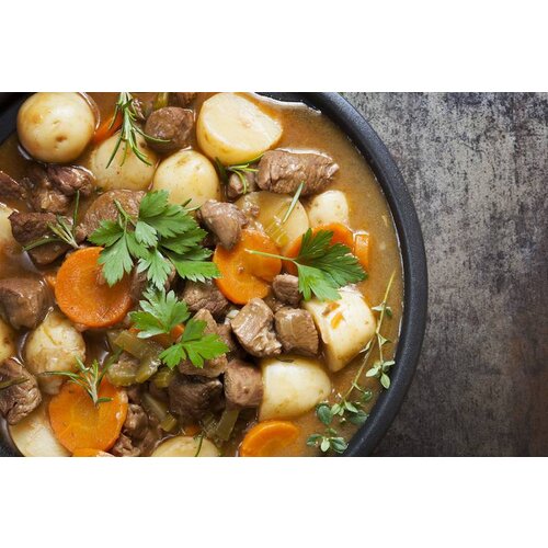 Stoofpotje hert, aardappelgratin & wortel