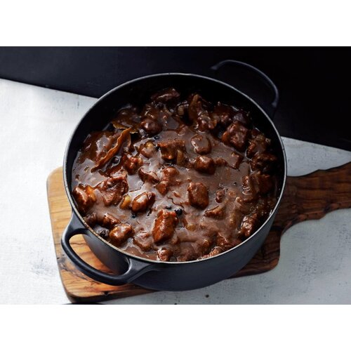 Limburgs stoofvlees, rode kool appel & aardappel