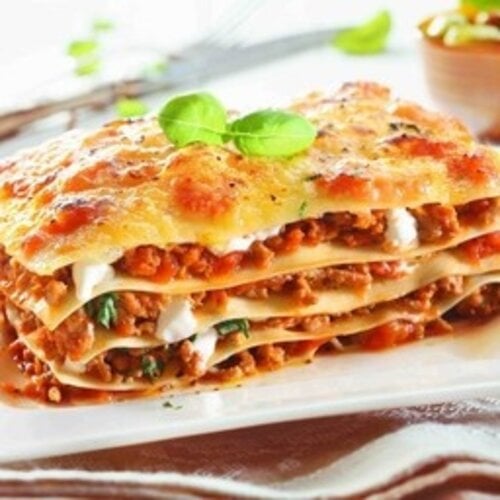 Lasagne bolognese met rauwkost