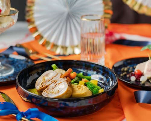 Kipdij boerenmeisjes, Koninginnemelange & zoete aardappelpuree