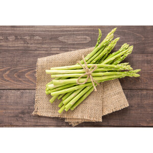 Lamsprocureur, groene asperge, boontjes & Prov. aardappels