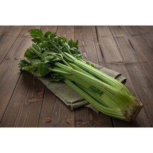 Kipfilet, bleekselderij & zoete aardappelpuree