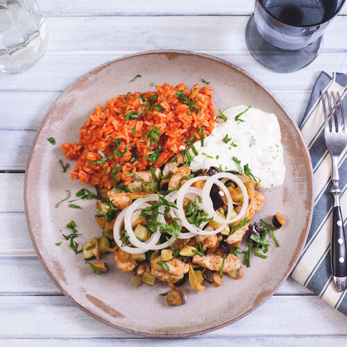 Kipgyros schotel met tomatenrijst