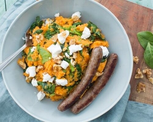 Groenteschijf, stamppot zoete aardappel met spinazie en pesto