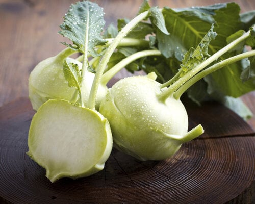 Shoarmaburger met jus, koolrabi & gekookte aardappels
