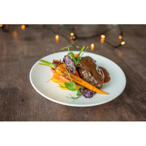 Wildburger, rode kool & pommes duchesse