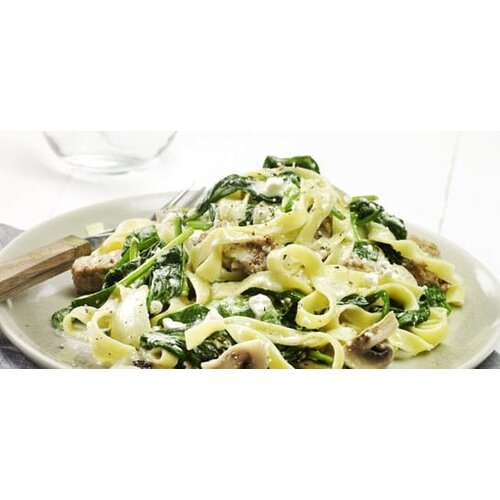 Kip truffel ragout met pasta & spinazie Kip truffel ragout met pasta & spinazie