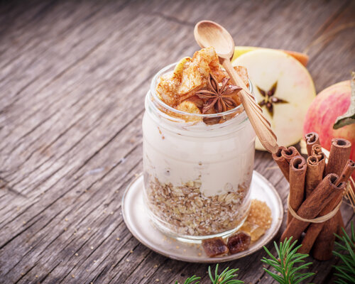 Kerstcoupe: slagroombavarois  met een laagje appel kaneel