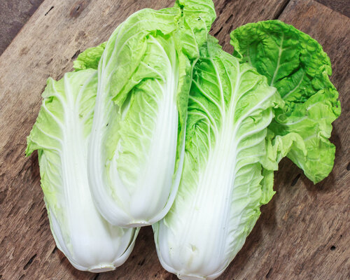 Alpenschnitzel (varkensvlees) met jus, Chinese kool en gekookte aardappels