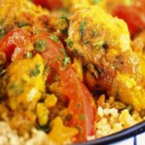 Kip tandoori met groenterijst + bakje rauwkost