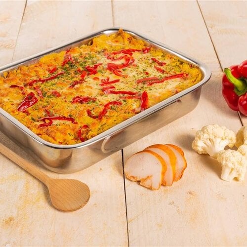 Ovenschoteltje met kip, bloemkool, paprika en aardappels