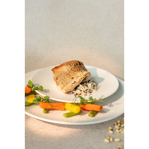 Roodbaars, tomatensaus, wortel rustica en wilde rijst