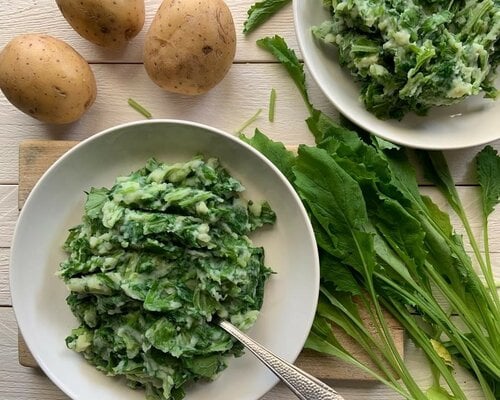 Kipdij lenterolletje met jus en een stamppot raapstelen