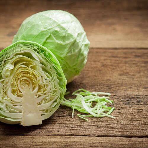 VEGA Groenteschijf, witte kool en gekookte aardappels VEGA Groenteschijf, witte kool en gekookte aardappels