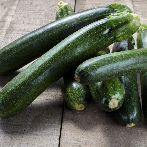 Kiphaasjes, gevulde courgette en provencaalse aardappels