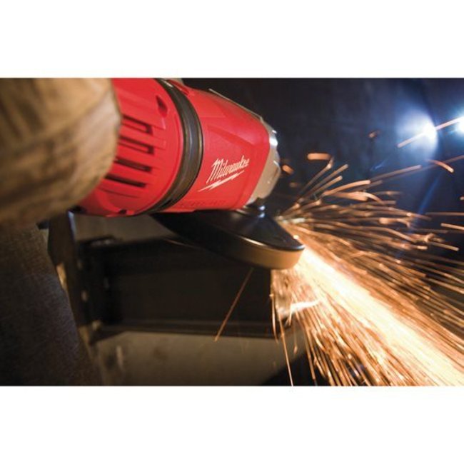 Milwaukee Haakse slijper AGVM26-230GEX/DMS 2600W