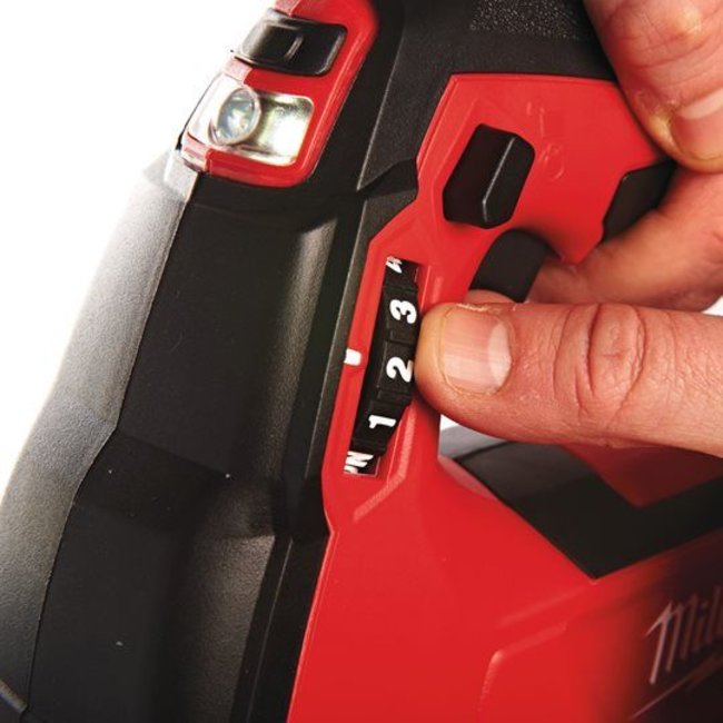 Milwaukee M18GG-0 vetspuit