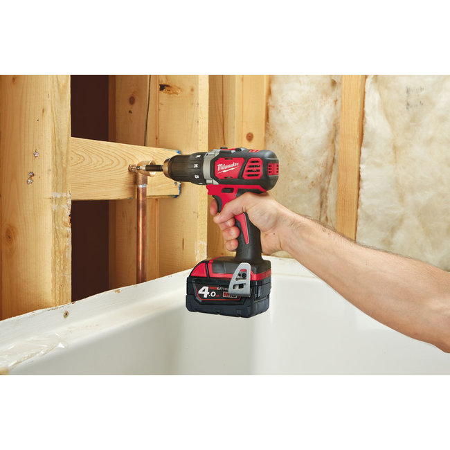 Milwaukee M18BDD-402C compact boorschroefmachine