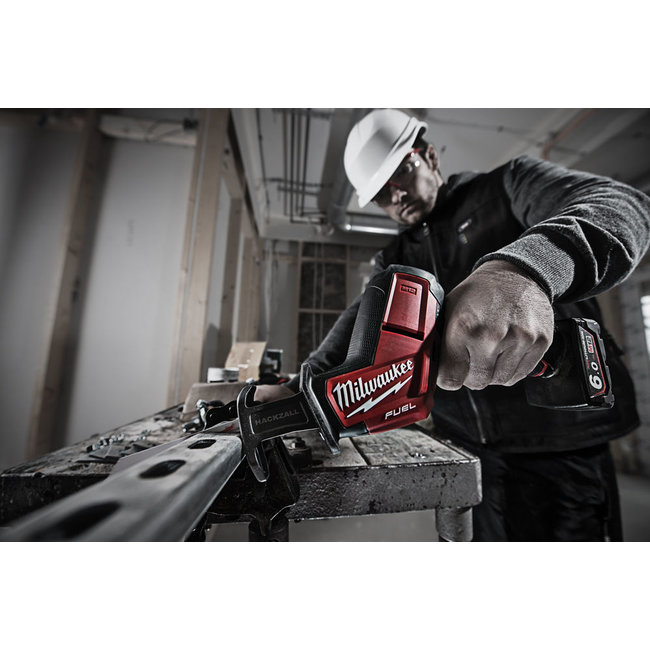 Milwaukee M12CHZ-602X FUEL subcompactreciprozaagmachine