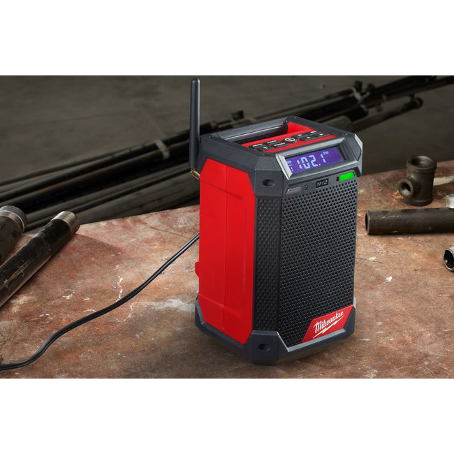 Milwaukee M12RCDAB+-0 DAB+bouwradio / incl. acculader
