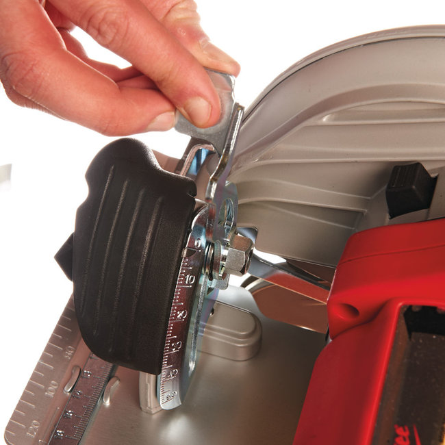 Milwaukee Cikelzaagmachine SCS65Q