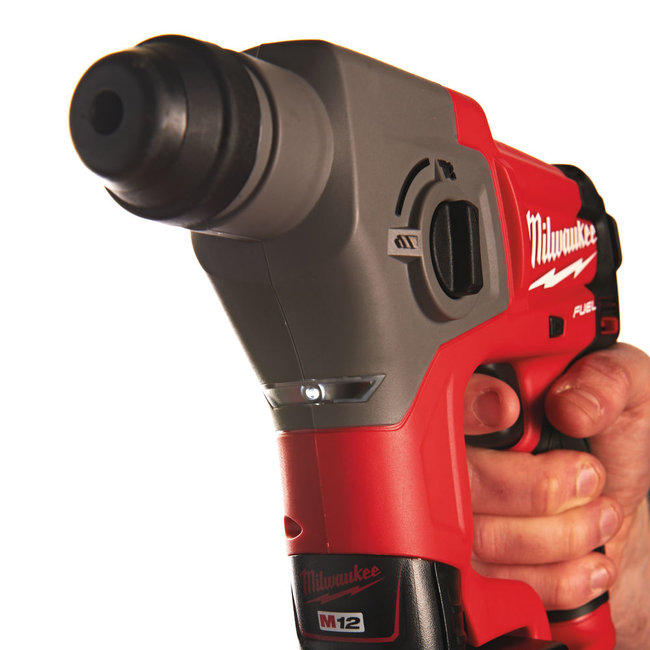 Milwaukee M12CH-202C FUEL SDS-PLUS subcompactboorhamer