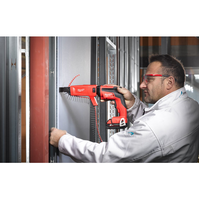 Milwaukee M18FSGC-202X FUEL gipsplaatschroevendraaier
