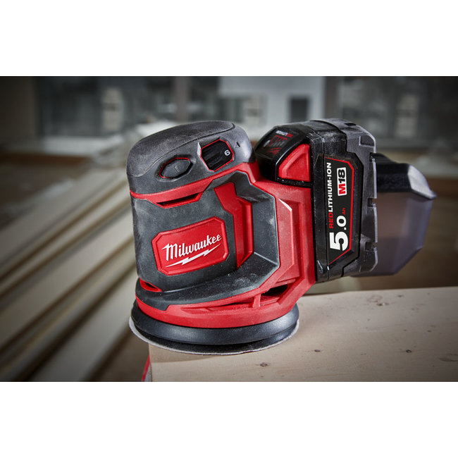 Milwaukee M18BOS125-502B excentrische schuurmachine