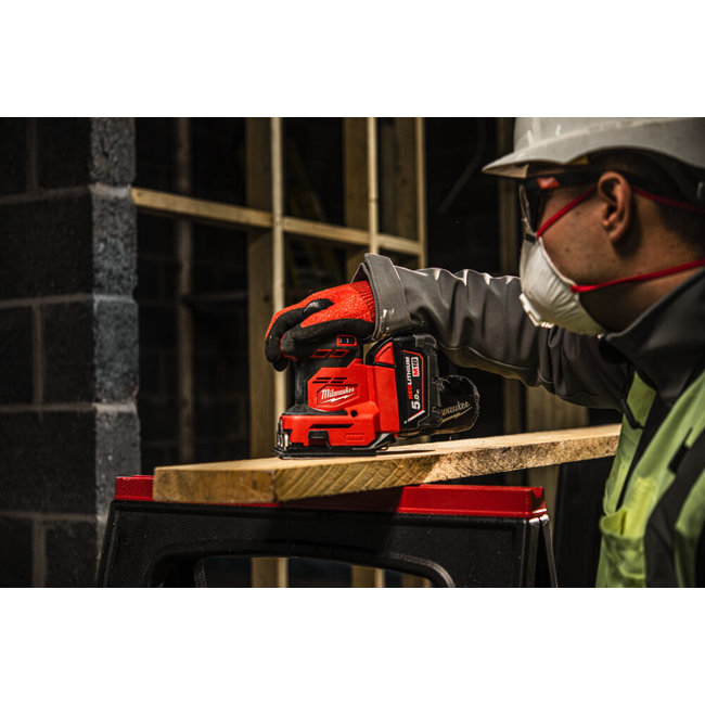 Milwaukee M18BQSS-502B M18 vlakschuurmachine