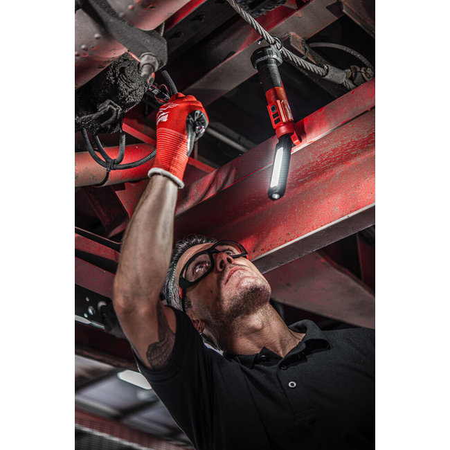 Milwaukee L4SL550-301 USB oplaadbare staaflamp