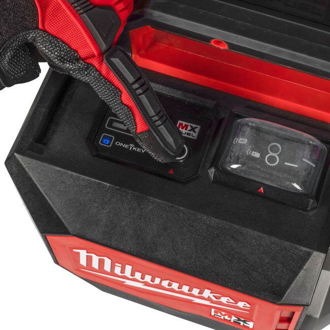 Milwaukee MXF CVBC-602 MX FUEL compacte beton trilnaald