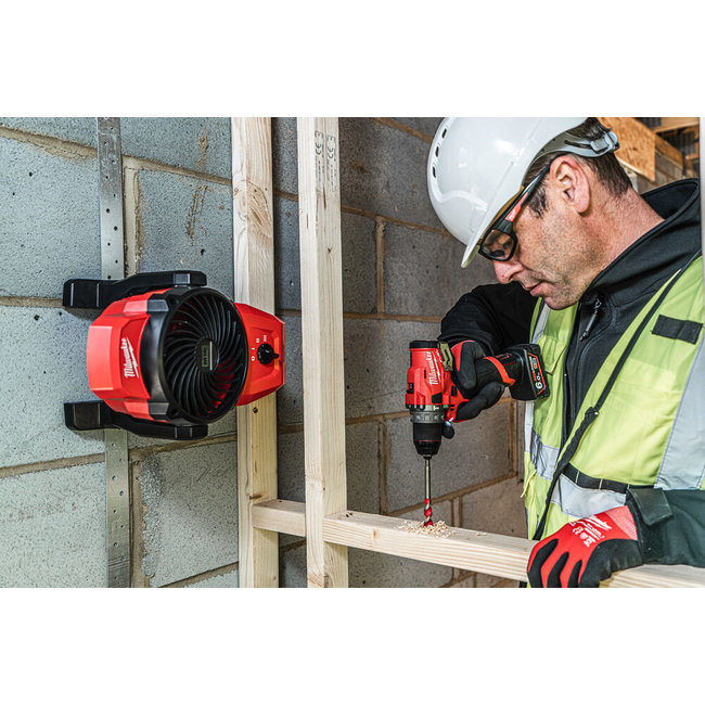 Milwaukee M12AF-0 ventilator