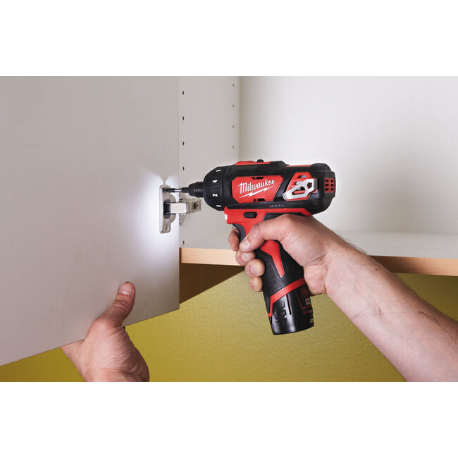 Milwaukee M12BD-202C subcompactschroevendraaier 1/4" HEX