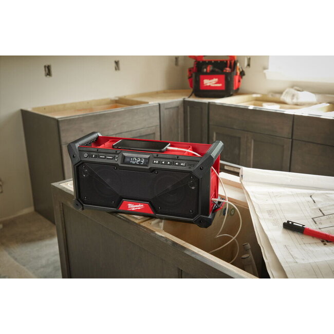 Milwaukee M18RADDAB+G2-0 bouwradio met DAB+