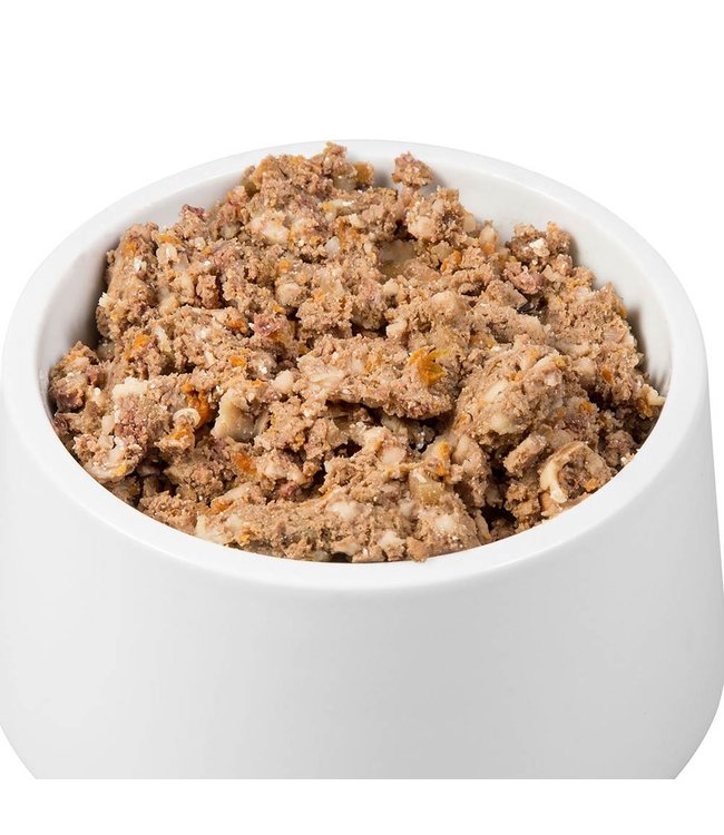 Menü Classic Hirsch mit 50 % Fleischanteil, Hartweizennudeln*, Karotte*