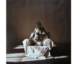 Lukas Roels girl nude Sitting female nude, photograph by Lukas Roels - Marcel ...