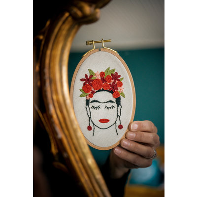 Vervaco Borduurpakket Vrij Borduren: Frida