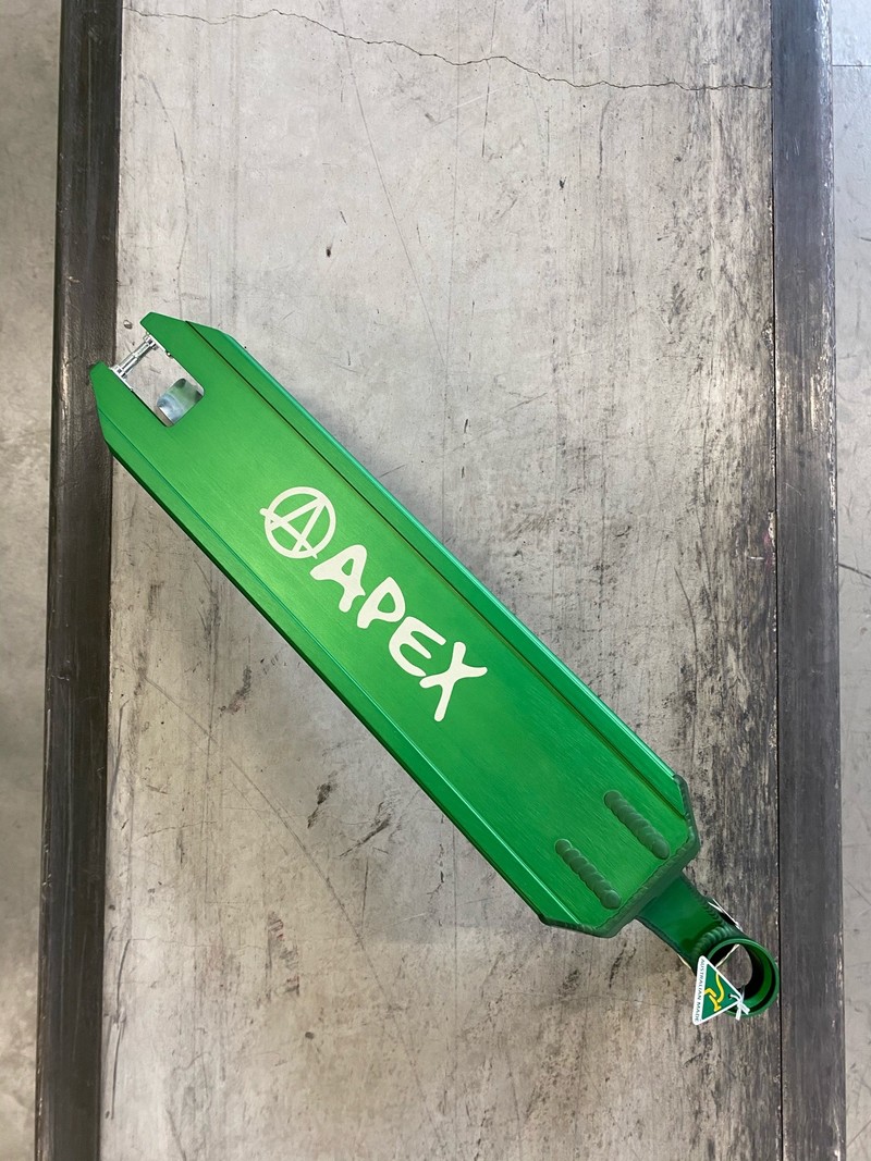 Apex Deck 4.5" Green