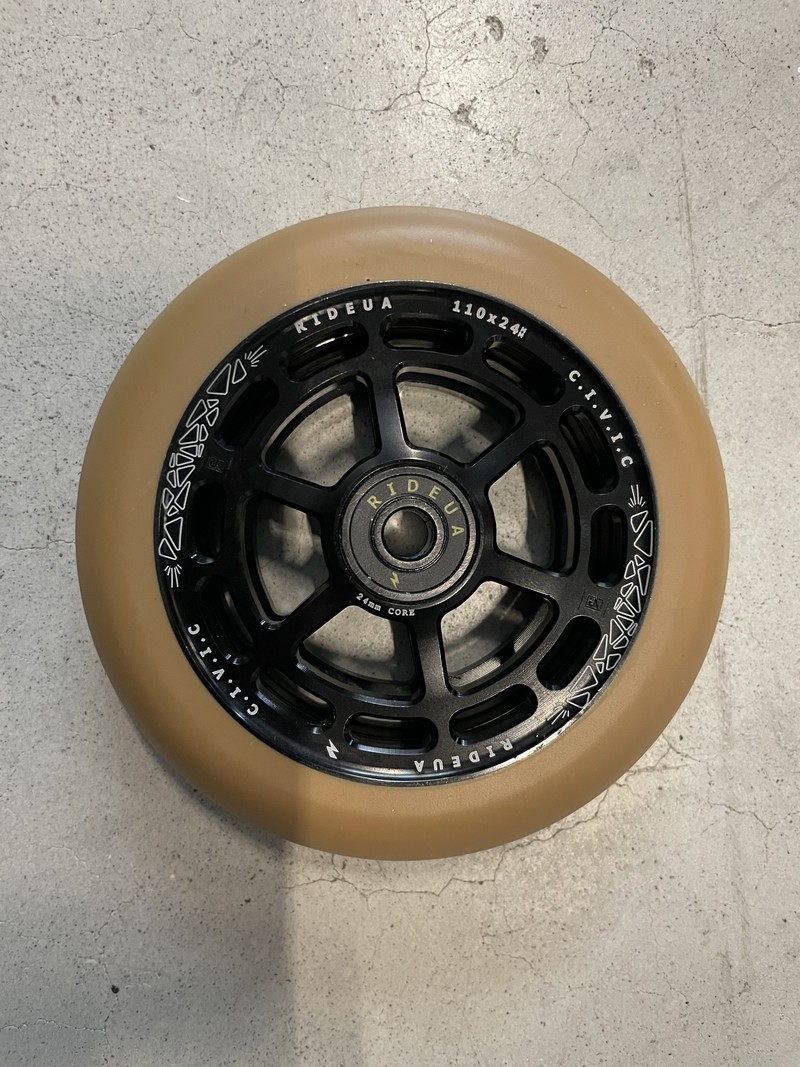 urbanArtt Civic Wheels Black/Gum