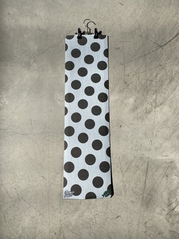 MOB Grip 9" Polks Dots