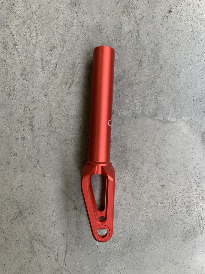 Fuzion  Paradox Fork Anodized Red