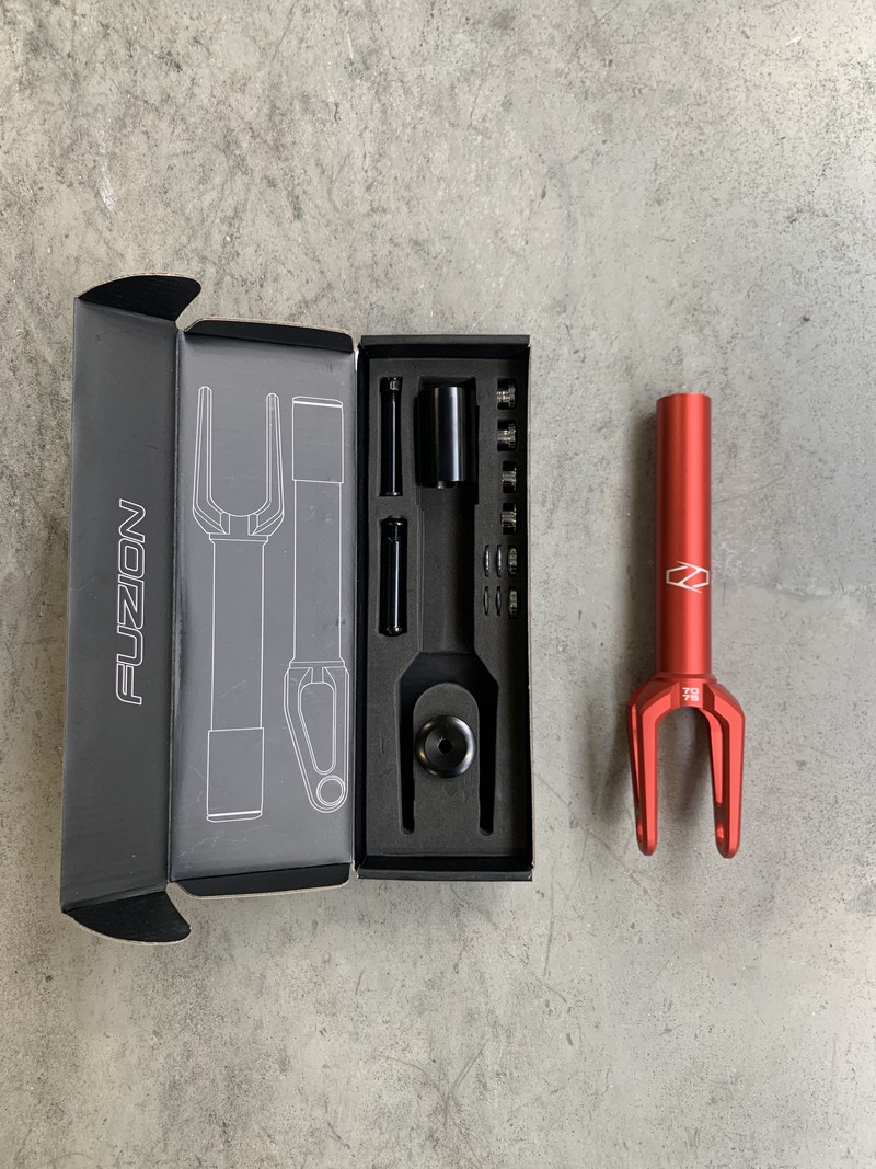 Fuzion  Paradox Fork Anodized Red