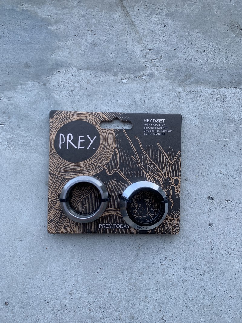 Prey Headset Silver