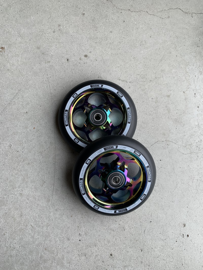 Lucky Quatro Wheels 110mm Neochrome