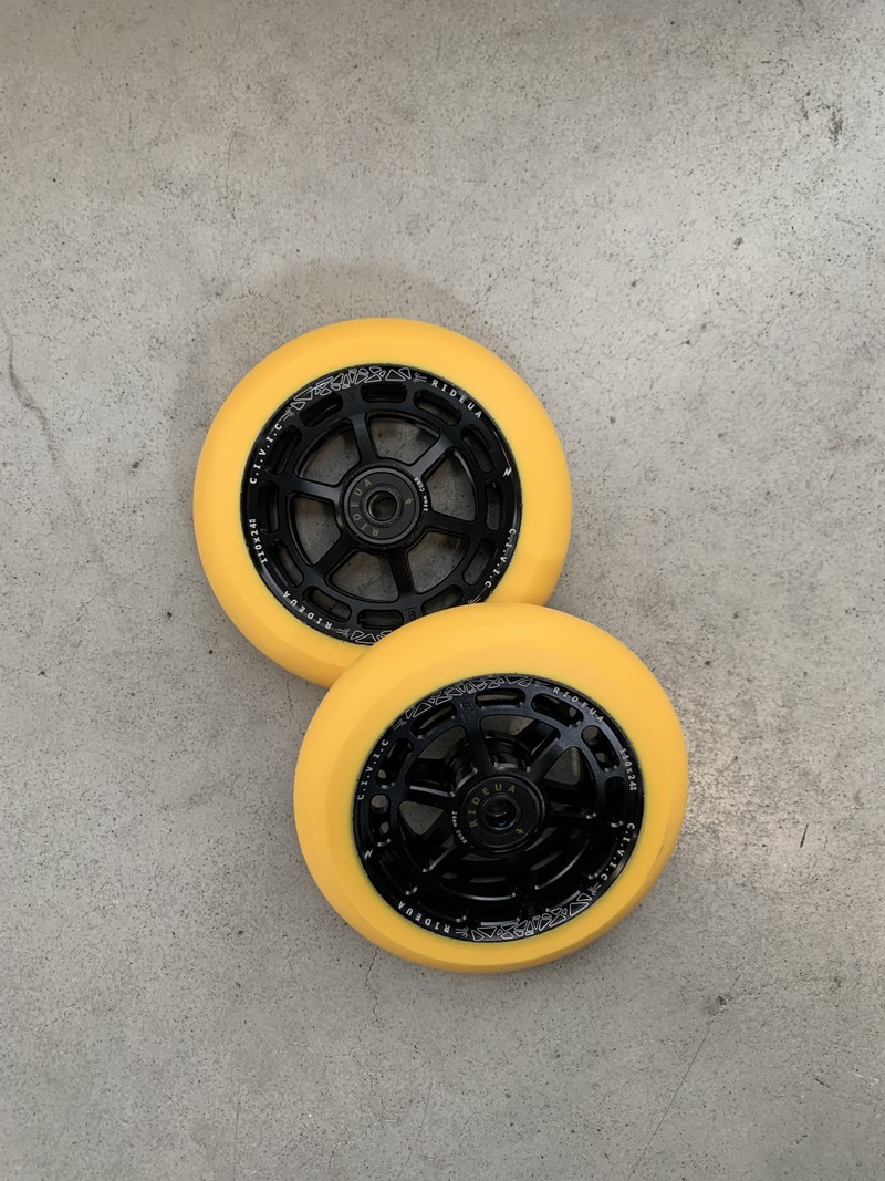 urbanArtt Civic Wheels Black/Yellow