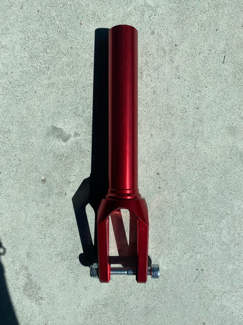 Apex Quantum Fork Red